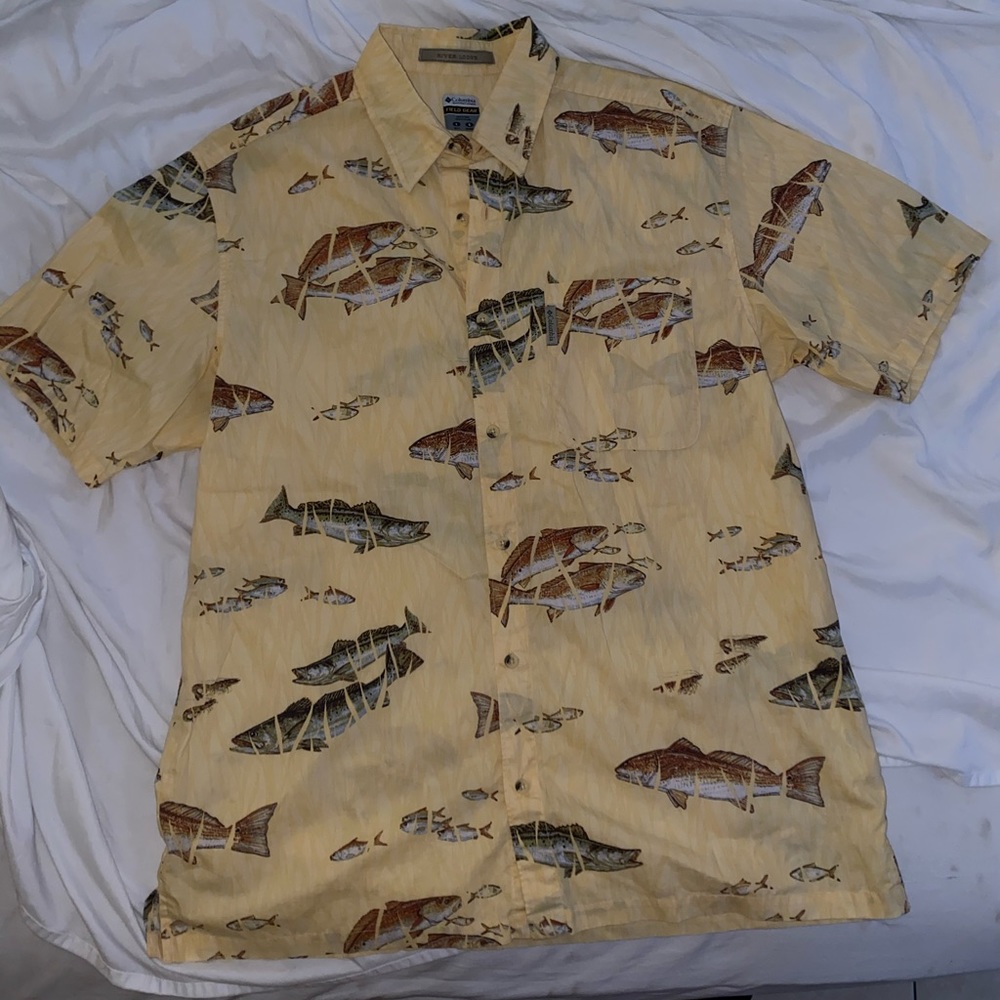 Columbia fishing shirt